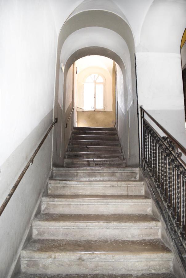 Apartamento Porta Vicari With View In Downtown Palermo Exterior foto