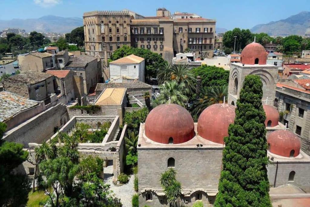 Apartamento Porta Vicari With View In Downtown Palermo Exterior foto